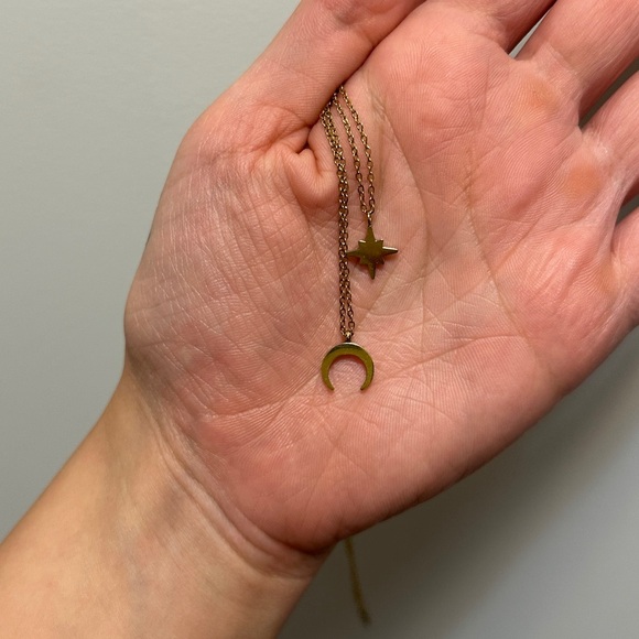 18K Gold Plated Moon Star Layered Necklace - Picture 9 of 11